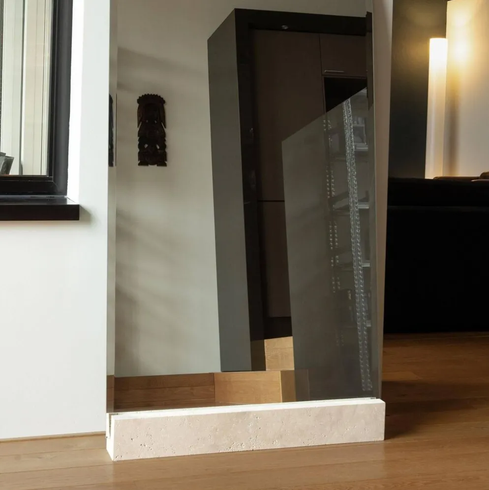 Miroir en travertin Stand