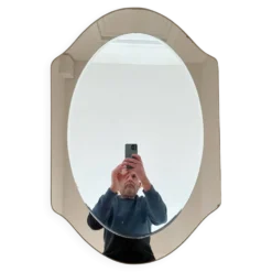 Miroir en verre fumé bicolore, vers 1970