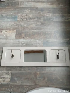 Miroir et patères