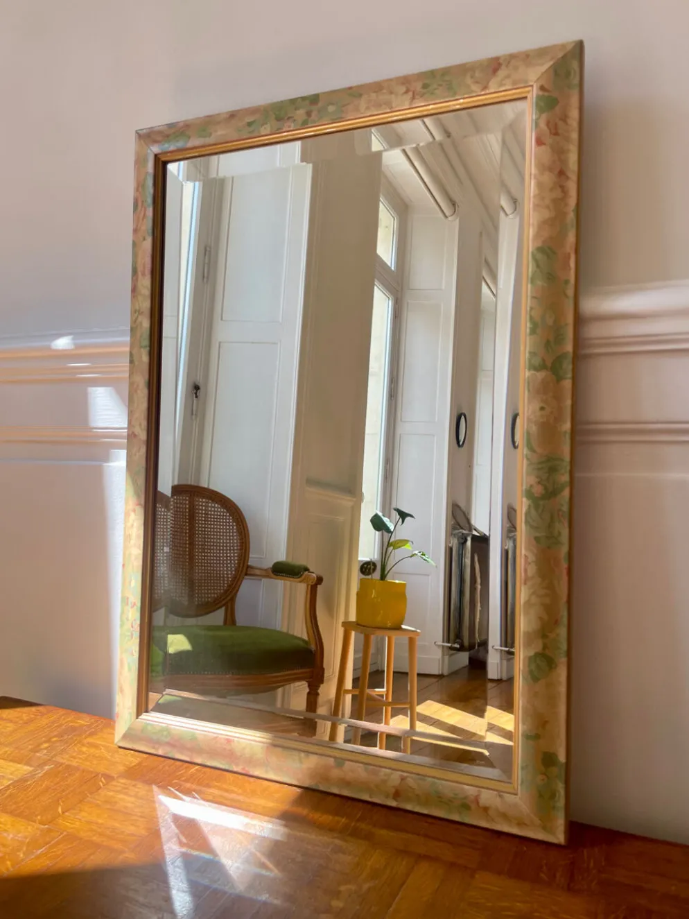 Miroir floral biseauté