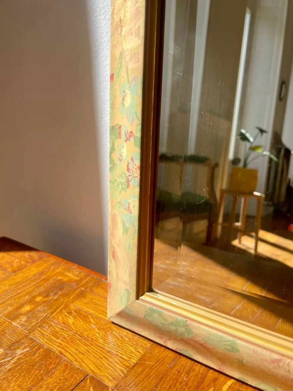 Miroir floral biseauté