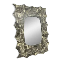 Miroir forme libre à décor d'angelots