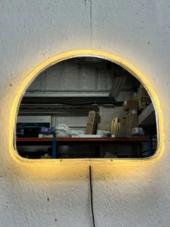 Miroir Hillebrand vintage demi-rond avec éclairage