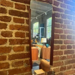 Miroir irrégulier en teck, Danemark 1960