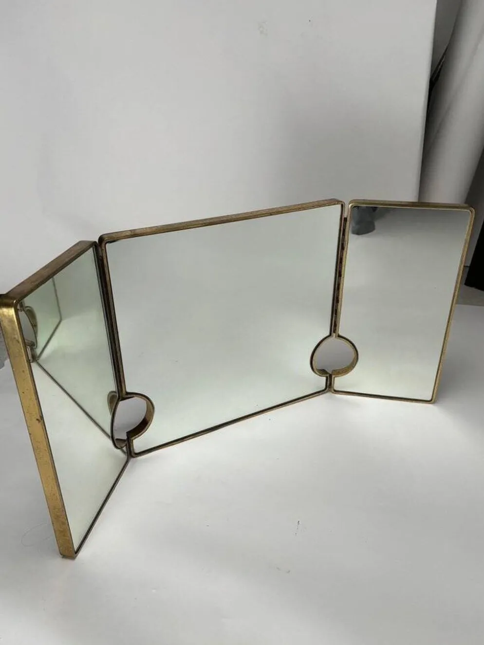 Miroir italien triptyque en laiton, années 1950