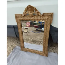 Miroir 19ème bois et stuc doré