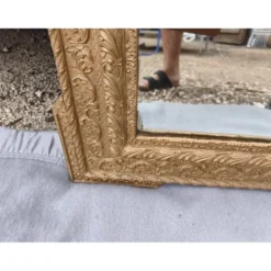 Miroir 19ème bois et stuc doré
