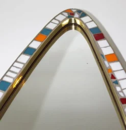 Miroir mosaïque et laiton, forme libre, Hollande, 50’s.