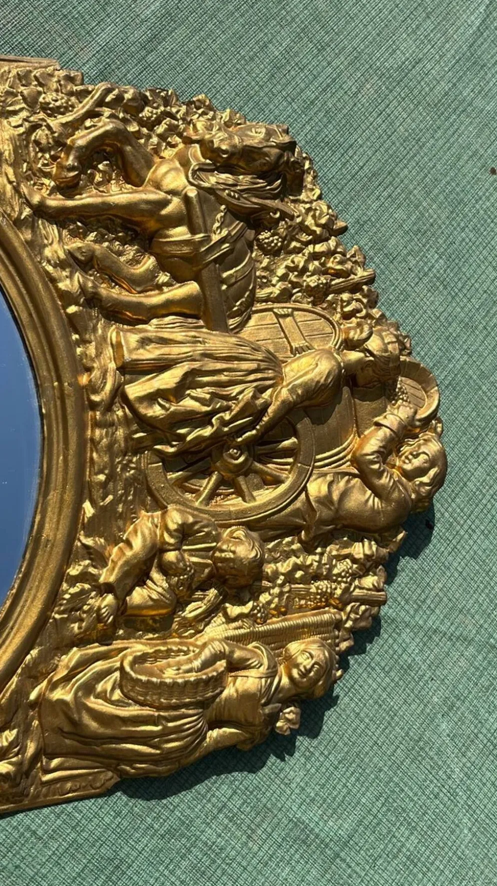 Miroir métal doré 27x 47 vintage