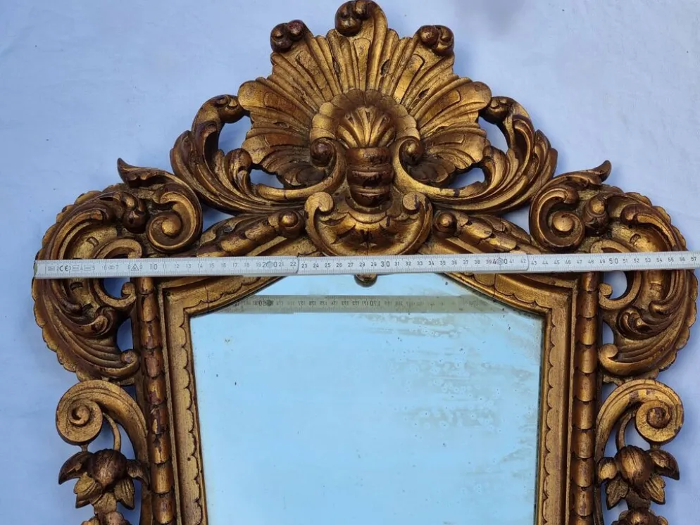 Miroir mural ancien en bois sculpté doré, style Louis XV, XIXe, 98 x 57 cm