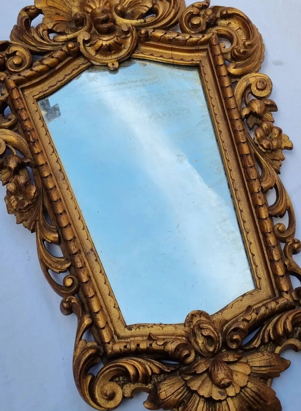 Miroir mural ancien en bois sculpté doré, style Louis XV, XIXe, 98 x 57 cm