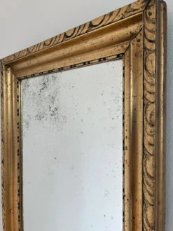 Miroir mural en bois doré antique français en or