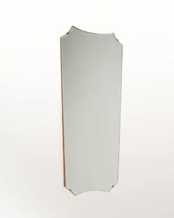 Miroir mural en forme de bouclier, production européenne, années 1930-1940