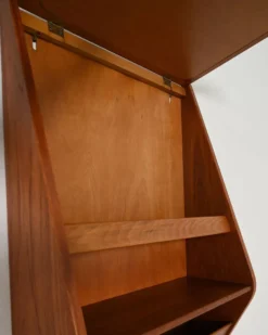 Miroir mural en teck scandinave avec compartiment de rangement, années 1960