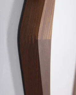 Miroir mural ovale vintage en bois des années 1960, design italien