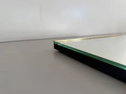 Miroir mural rectangulaire minimaliste à cadre en laiton, années 1960, Allemagne