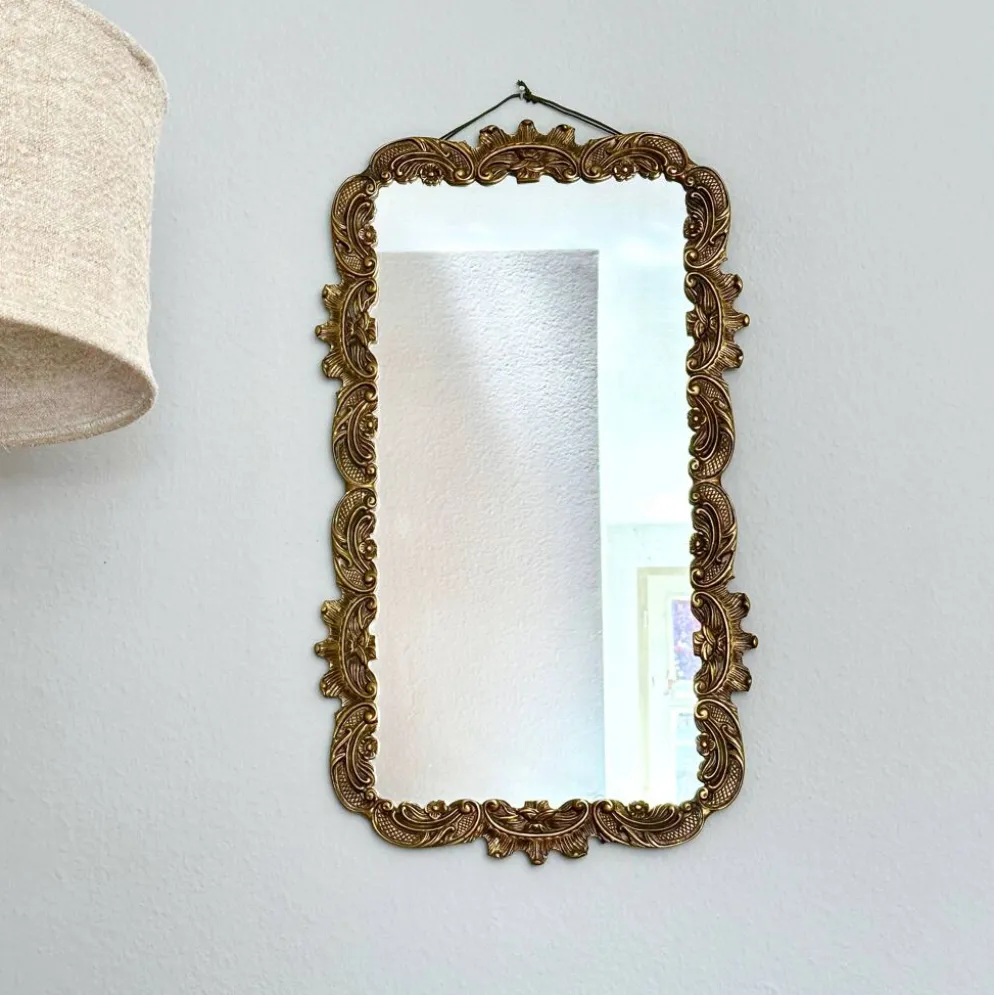 Miroir mural rectangulaire vintage avec cadre en bronze, miroir en bronze