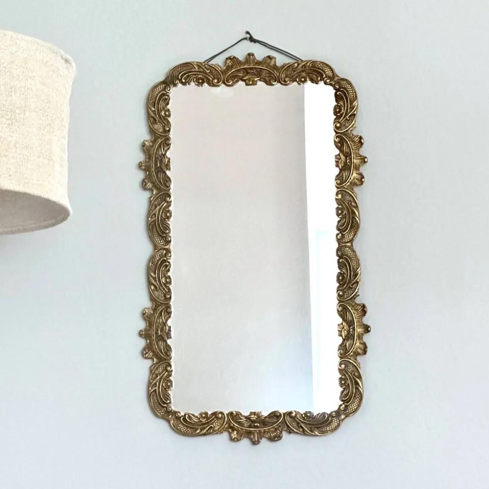 Miroir mural rectangulaire vintage avec cadre en bronze, miroir en bronze