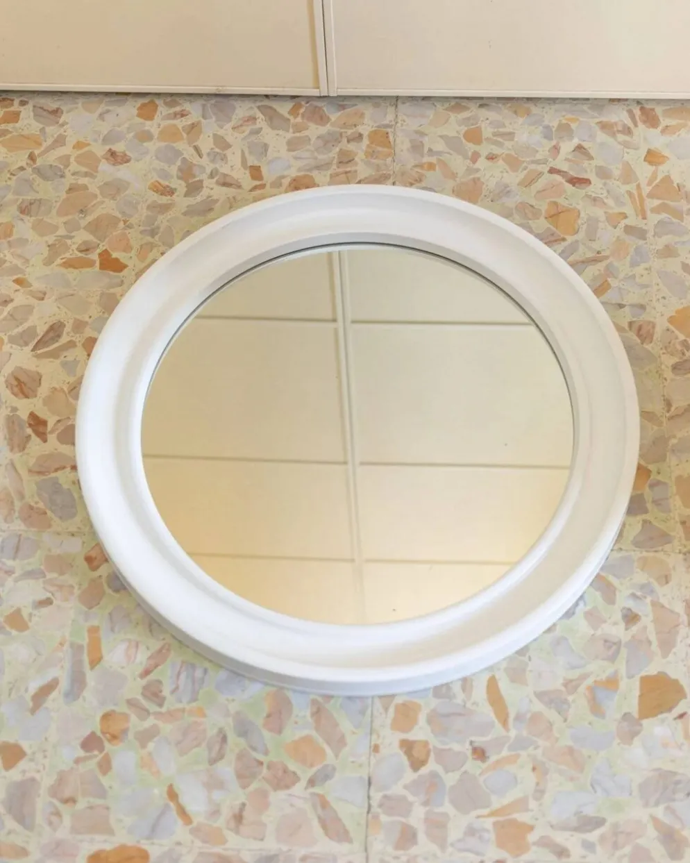 Miroir mural rond Carrara & Matta - Vintage Spiegel blanc - Fabriqué en Italie - Années 1970