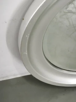 Miroir mural rond italien des années 1970 avec cadre argenté