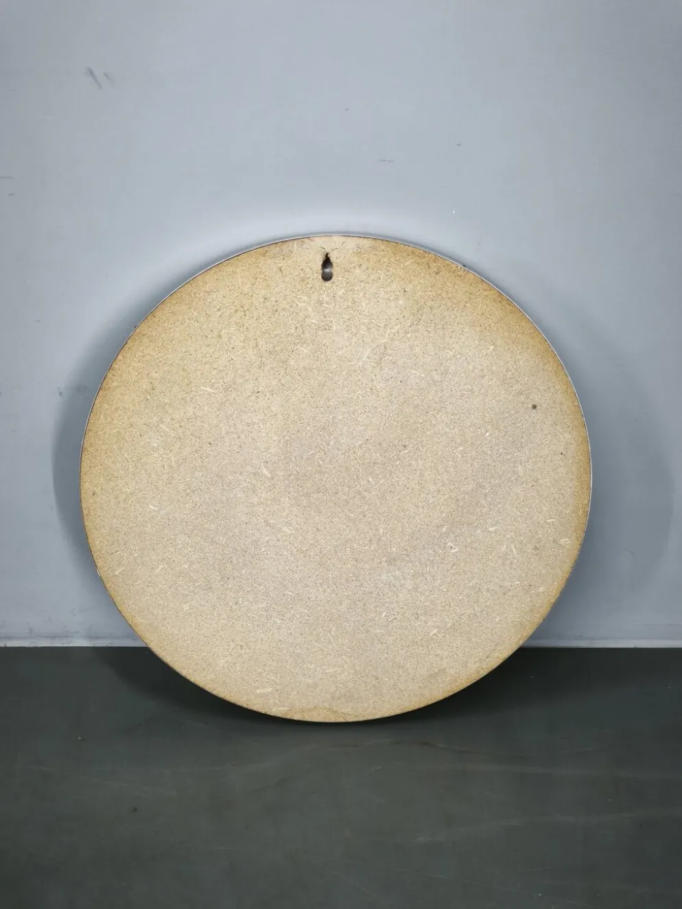 Miroir mural rond italien des années 1970 avec cadre argenté