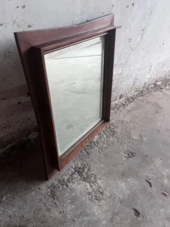 Miroir mural sculptural en bois, années 1960