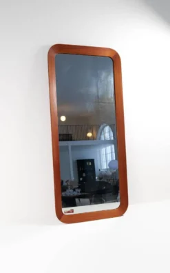 Miroir mural sculptural moderniste du milieu du siècle, teck, verre cristal, Glas & Trä, années 1960