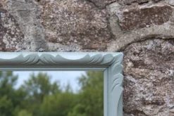 Miroir mural vintage en bois sculpté bleu-vert – style rocaille – H48 cm