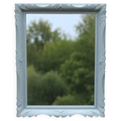 Miroir mural vintage en bois sculpté bleu-vert – style rocaille – H48 cm