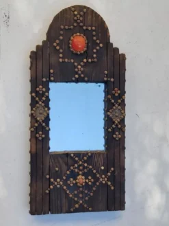 Miroir oriental brutaliste en bois 23x53cm
