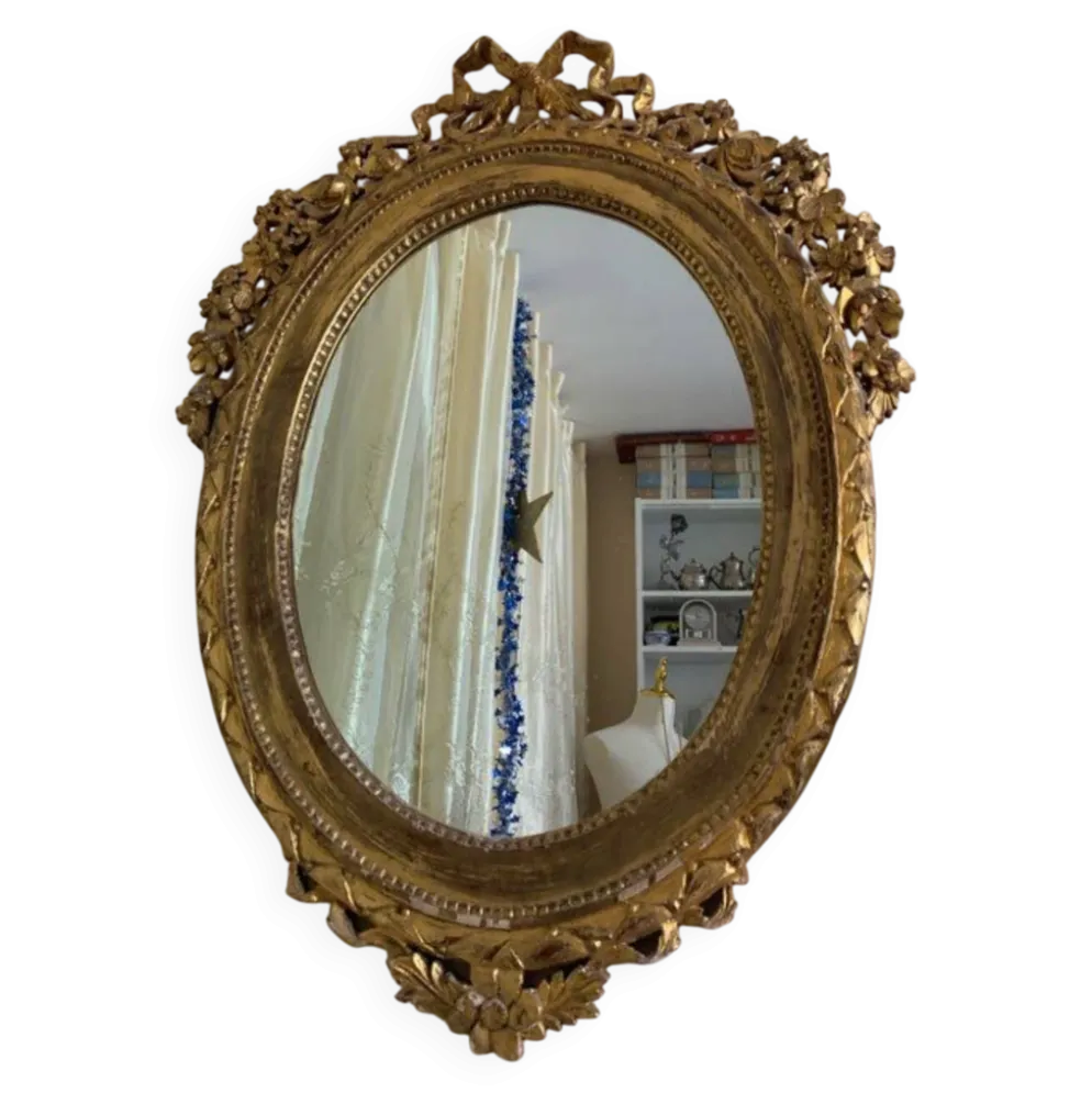 Miroir ovale ancien à la feuille d'or – Fronton nœud & motifs floraux style