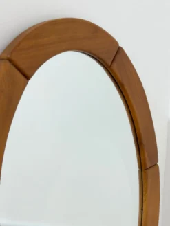 Miroir ovale années 70 en orme massif