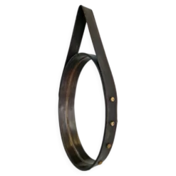 Miroir ovale en cuir florentin en laiton par Jacques Adnet, années 1960