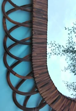 Miroir ovale en rotin
