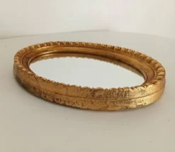 Miroir ovale italien vintage en bois doré