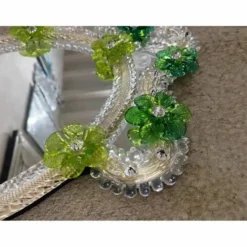 Miroir ovale vert floral en verre de Murano taillé à la main – Italien années 2000