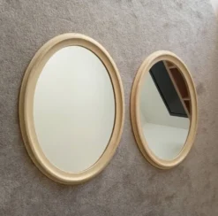 Miroir ovale vintage en bois patiné