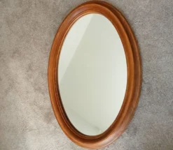 Miroir ovale vintage en chêne massif années 60/70