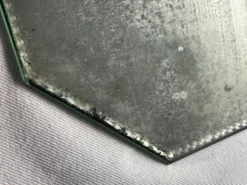 Miroir, plateau octogonal ancien