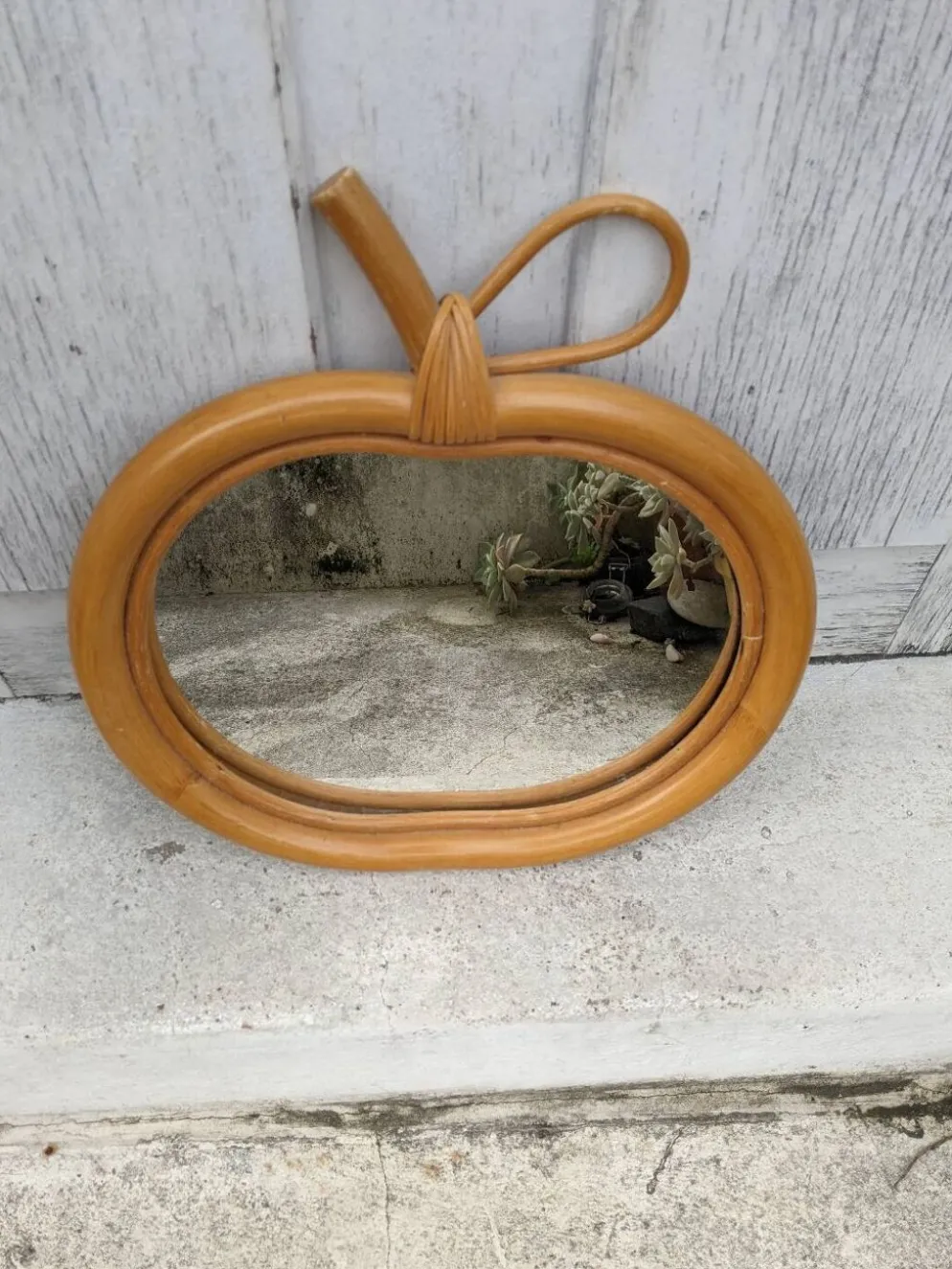 Miroir pomme vintage décoration campagne bohème enfants