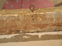 Miroir époque Restauration en bois doré à la feuille