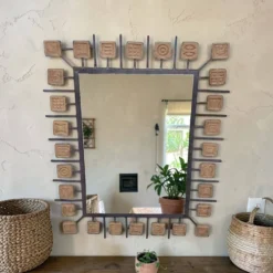 Miroir rectangulaire brutaliste en fer forgé et carreaux en terre cuite