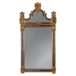 Miroir rococo-vénitien belge du XXe siècle en bois doré