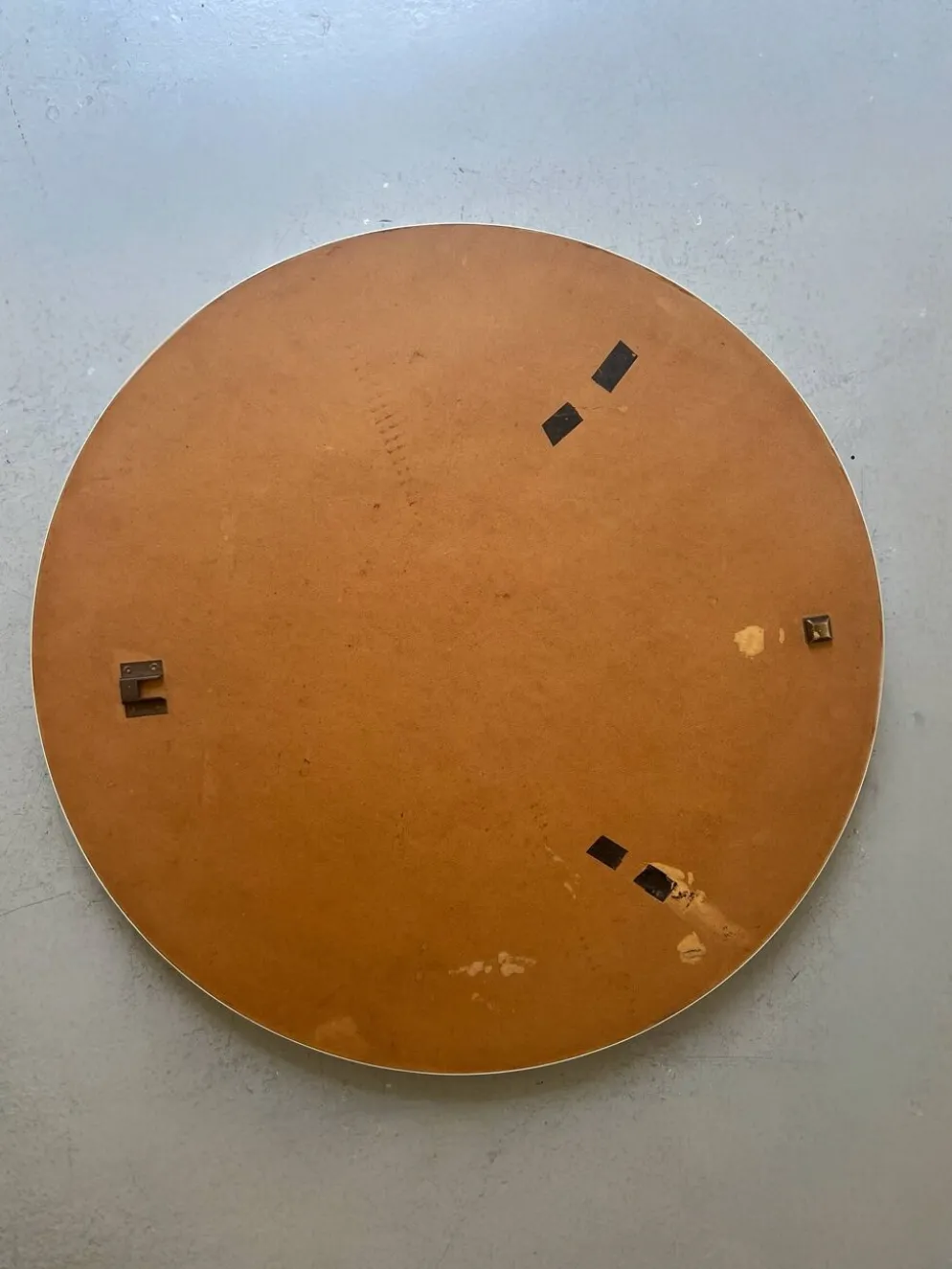 Miroir rond blanc space age, vers 1970
