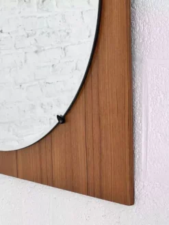 Miroir rond des années 60 - 70 sur cadre carré en bois