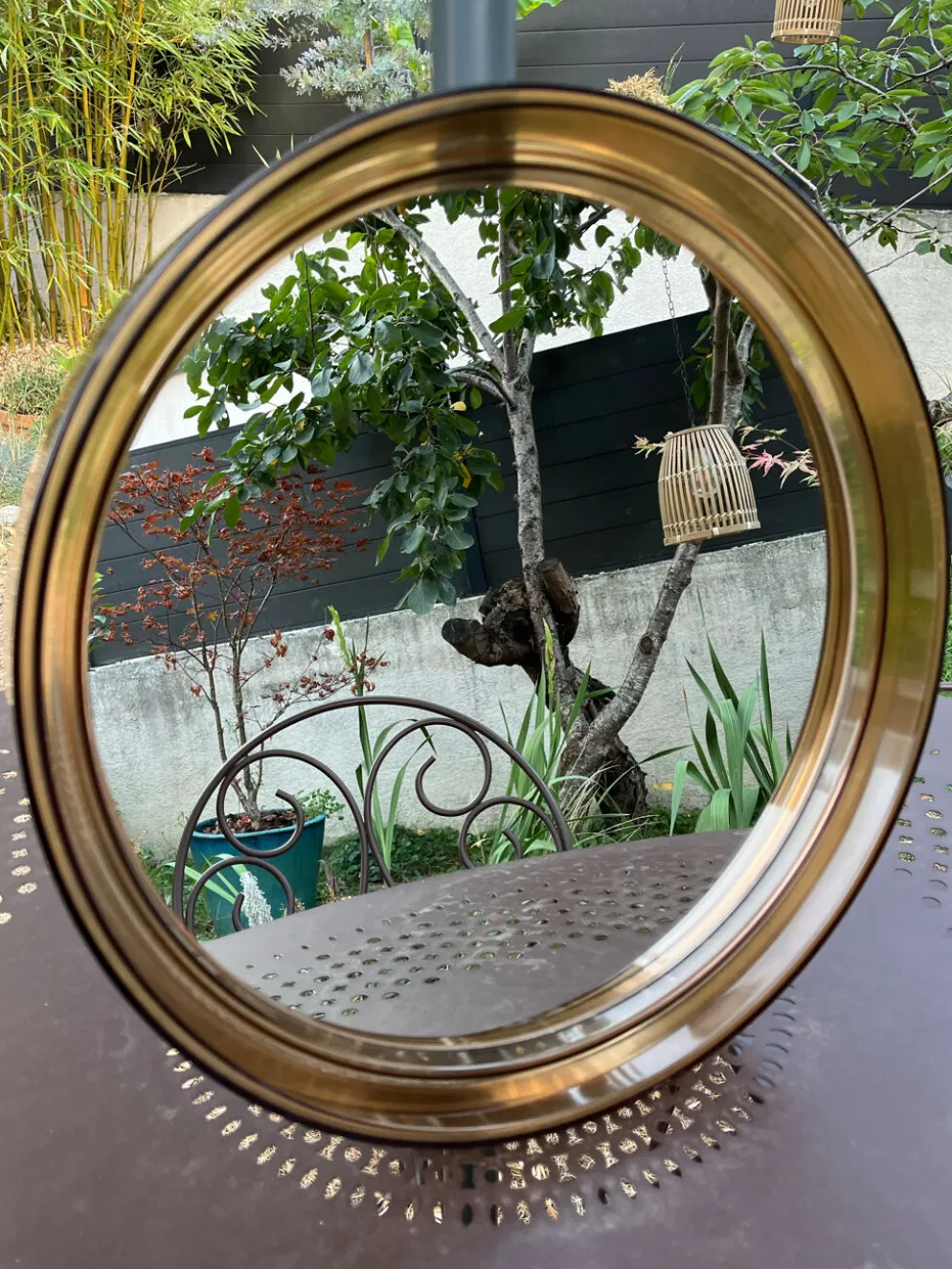 Miroir rond en plexiglas fumé - GILAC n°1813 - Vintage 1970