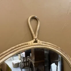 Miroir rond en rotin avec anneau