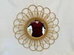 Miroir rond fleur soleil en rotin osier bois vintage 1960 1970 55 cm folk