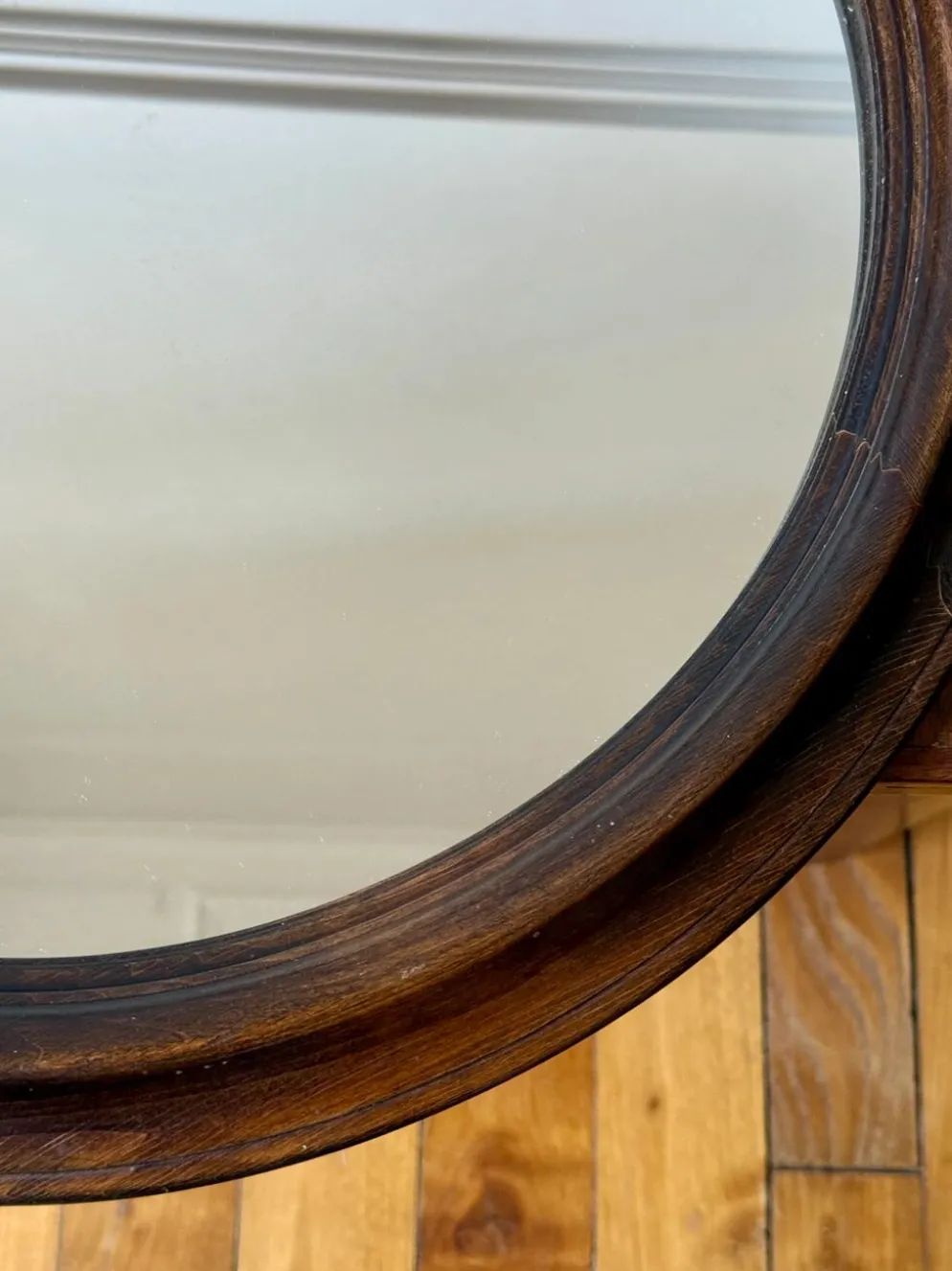 Miroir rond minimaliste en bois