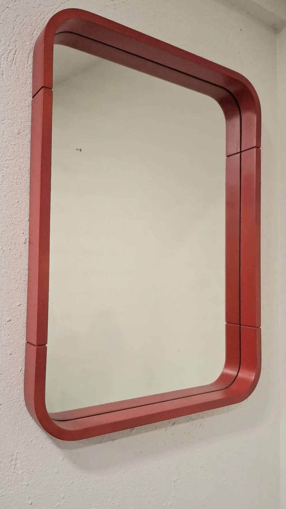 Miroir rond rouge en pop art des années 80